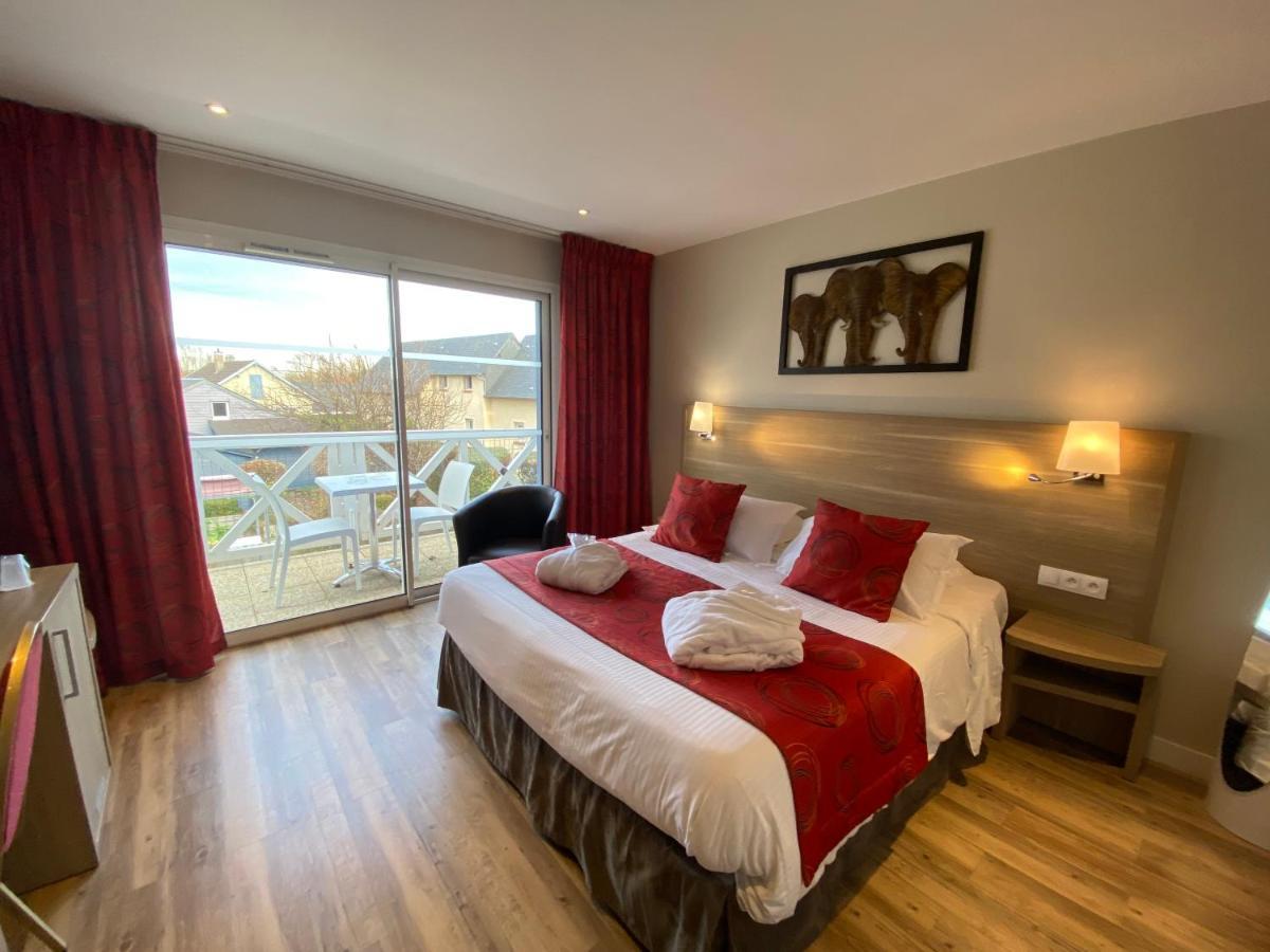 Contact Hotel - Motel Les Bleuets & Spa La Riviere-Saint-Sauveur ภายนอก รูปภาพ