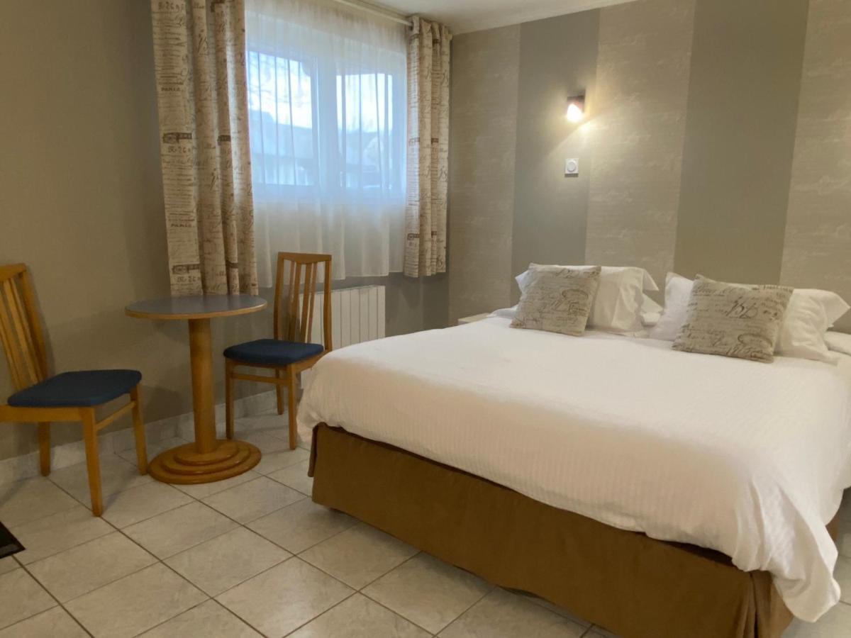 Contact Hotel - Motel Les Bleuets & Spa La Riviere-Saint-Sauveur ภายนอก รูปภาพ