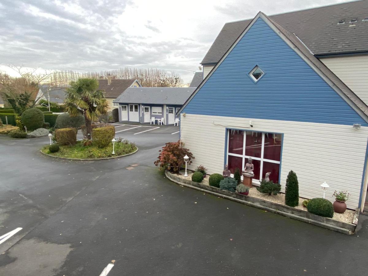 Contact Hotel - Motel Les Bleuets & Spa La Riviere-Saint-Sauveur ภายนอก รูปภาพ