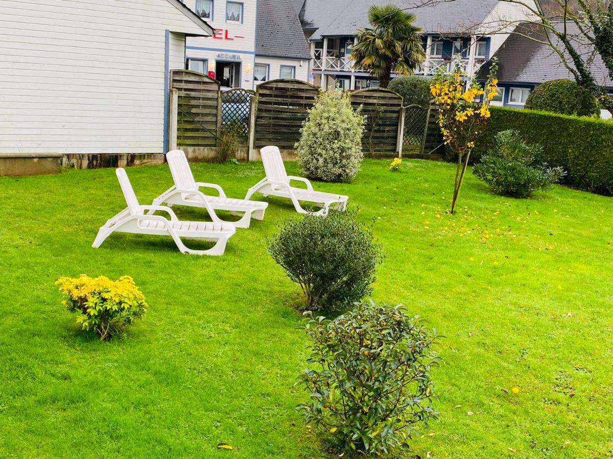 Contact Hotel - Motel Les Bleuets & Spa La Riviere-Saint-Sauveur ภายนอก รูปภาพ