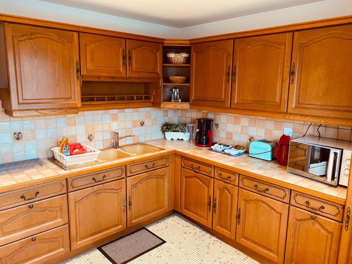 Contact Hotel - Motel Les Bleuets & Spa La Riviere-Saint-Sauveur ภายนอก รูปภาพ